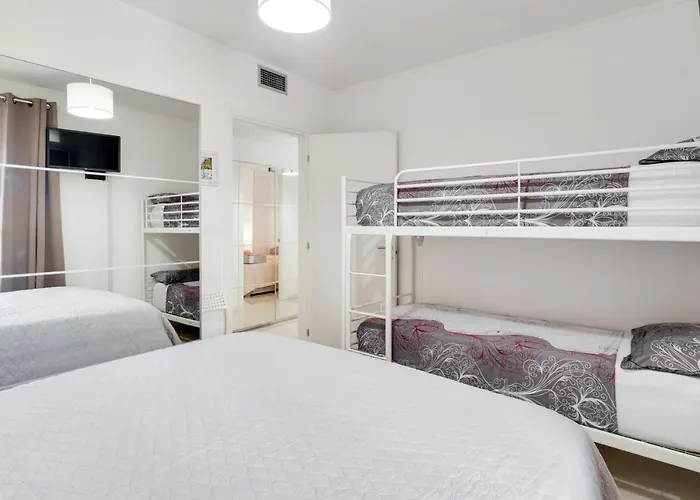 Lejlighed Guesthost - Flat With Private Parking And Netflix